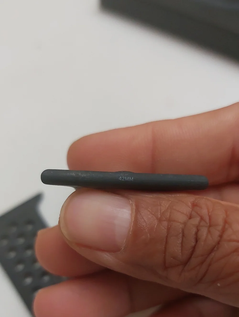 Genuine Apple Nike Black Watch Sport Band 42mm S/M